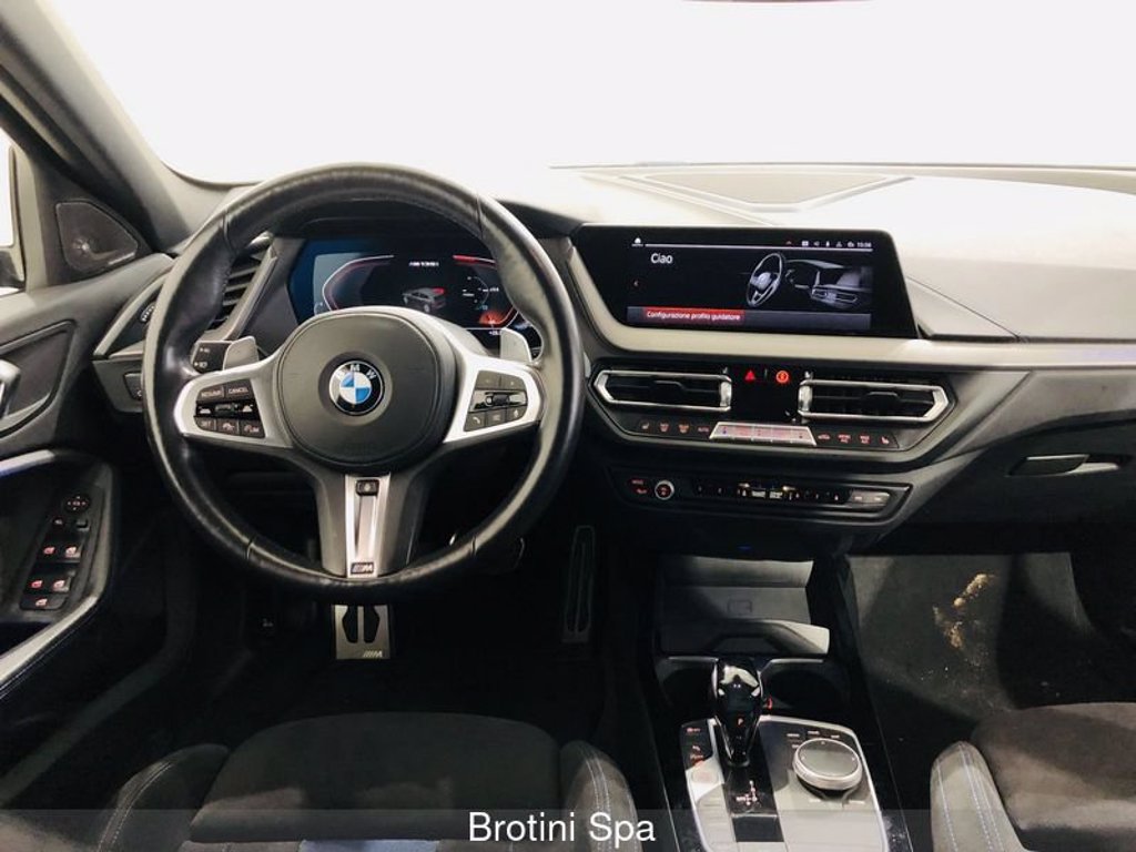 BMW Serie 1 M 135i xDrive Colorvision Edition 10