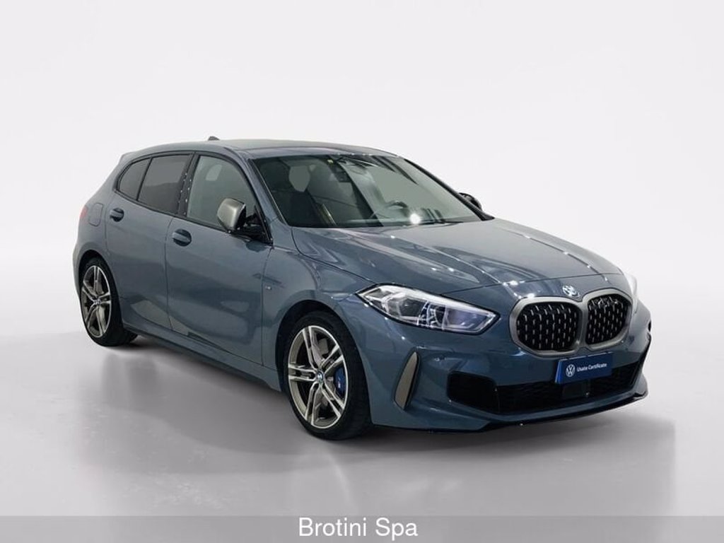 BMW Serie 1 M 135i xDrive Colorvision Edition 6