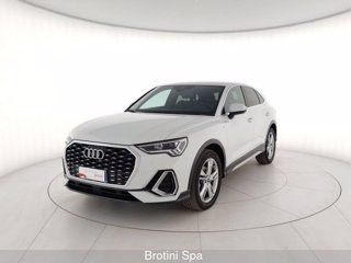 AUDI Q3 SPB 35 TDI S tronic Identity Black