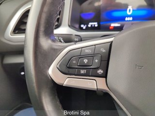 VOLKSWAGEN T-Roc 1.0 TSI Life 13