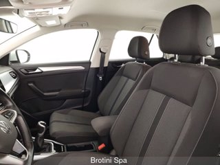 VOLKSWAGEN T-Roc 1.0 TSI Life 8