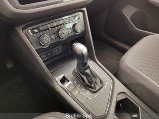 VOLKSWAGEN Tiguan 1.5 TSI DSG Sport ACT BlueMotion Technology 10