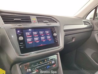 VOLKSWAGEN Tiguan 1.5 TSI ACT Life 11