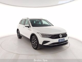 VOLKSWAGEN Tiguan 1.5 TSI ACT Life 3