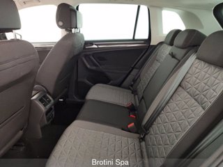 VOLKSWAGEN Tiguan 1.5 TSI ACT Life 8