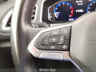 VOLKSWAGEN T-Roc 1.0 TSI Style 13