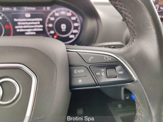 AUDI Q2 35 TDI quattro S tronic Admired 12