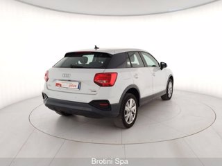 AUDI Q2 35 TDI quattro S tronic Admired 2