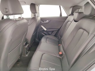 AUDI Q2 35 TDI quattro S tronic Admired 9