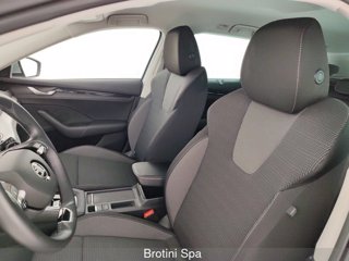 SKODA Octavia Wagon 2.0 TDI 150 CV SCR DSG Executive 8