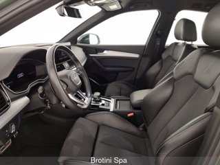 AUDI Q5 SPB 40 TDI quattro S tronic Identity Black 6