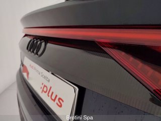 AUDI Q8 RS TFSI V8 quattro tiptronic 17