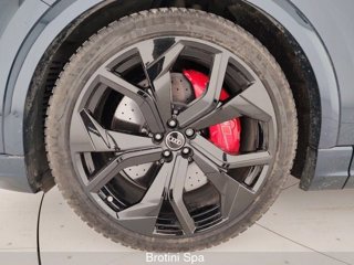 AUDI Q8 RS TFSI V8 quattro tiptronic 6