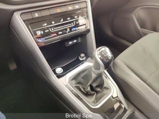 VOLKSWAGEN T-Roc 1.0 TSI Edition Plus 10