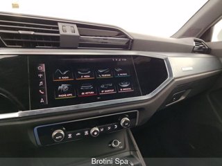 AUDI Q3 35 TDI S tronic S line edition 13