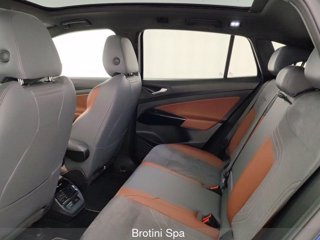 VOLKSWAGEN ID.4 Pro Performance 7