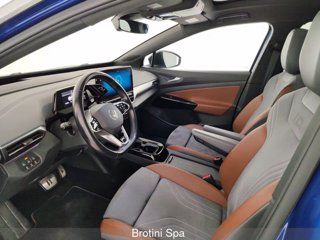 VOLKSWAGEN ID.4 Pro Performance 8