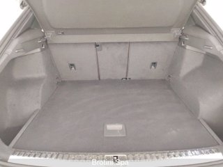 AUDI Q3 35 TFSI Business Advanced 16