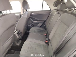 VOLKSWAGEN T-Roc 1.0 TSI Style 9