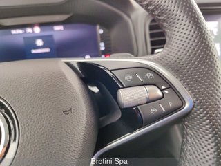 SKODA Karoq 1.5 TSI ACT DSG Selection 12