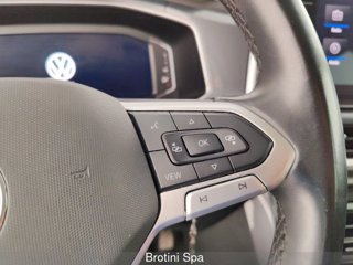 VOLKSWAGEN T-Roc 1.0 TSI Style 12