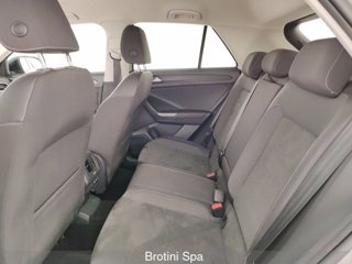 VOLKSWAGEN T-Roc 1.0 TSI Style 9