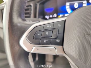 VOLKSWAGEN Taigo 1.0 TSI Life 12