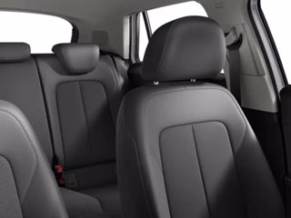 AUDI Q2 35 TFSI S tronic Business Advanced 6