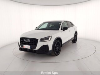 AUDI Q2 35 TFSI S tronic Identity Black