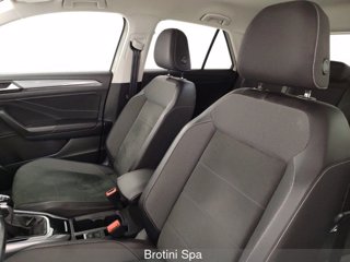 VOLKSWAGEN T-Roc 1.0 TSI Style 8