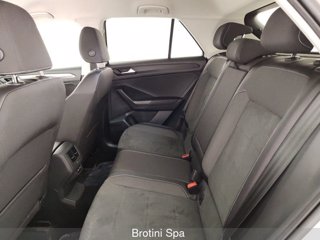 VOLKSWAGEN T-Roc 1.0 TSI Style 9