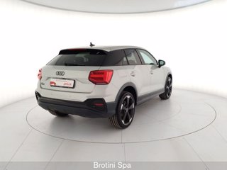 AUDI Q2 30 TDI Identity Black 2