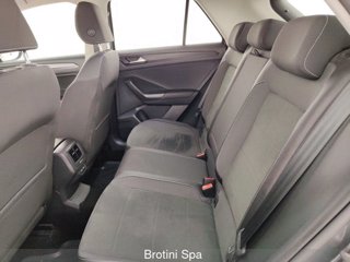 VOLKSWAGEN T-Roc 1.5 TSI ACT DSG Style 9