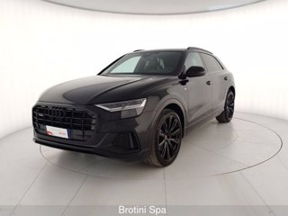 AUDI Q8 45 TDI quattro tiptronic Sport
