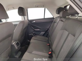 VOLKSWAGEN T-Roc 1.0 TSI Life 9