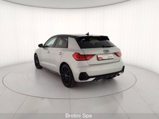 AUDI A1 SPB 40 TFSI S tronic Identity Black 1