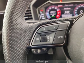 AUDI A1 SPB 40 TFSI S tronic Identity Black 13