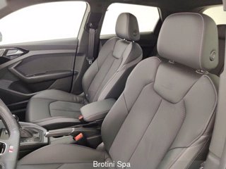 AUDI A1 SPB 40 TFSI S tronic Identity Black 8