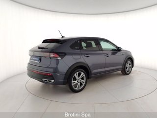 VOLKSWAGEN Taigo 1.0 TSI 110 CV R-Line 2