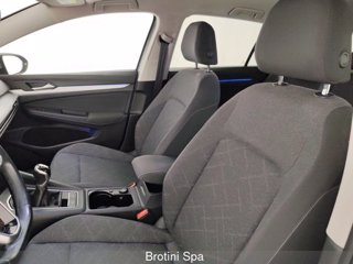 VOLKSWAGEN Golf 1.0 TSI EVO Life 12