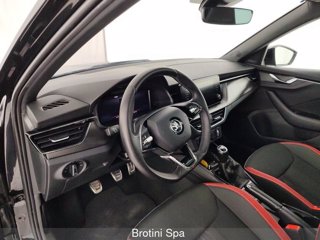 SKODA Kamiq 1.0 TSI 110 CV Monte Carlo 6