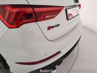 AUDI Q3 RS Q3 quattro S tronic 6