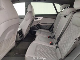 AUDI Q8 55 TFSI e quattro tiptronic S-Line Sport 11