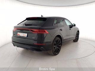 AUDI Q8 55 TFSI e quattro tiptronic S-Line Sport 2