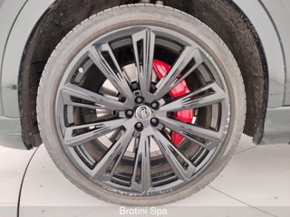 AUDI Q8 55 TFSI e quattro tiptronic S-Line Sport 5