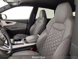 AUDI Q8 55 TFSI e quattro tiptronic S-Line Sport 8