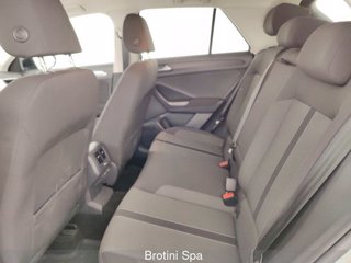 VOLKSWAGEN T-Roc 1.0 TSI Life 8