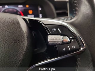 SKODA Kamiq 1.0 TSI Black Dots 12