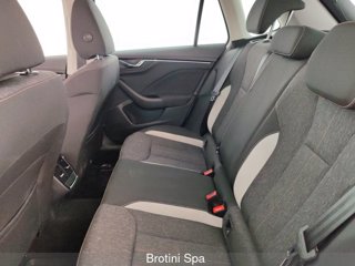 SKODA Kamiq 1.0 TSI Black Dots 9