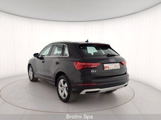AUDI Q3 35 TDI S tronic Business Advanced 1